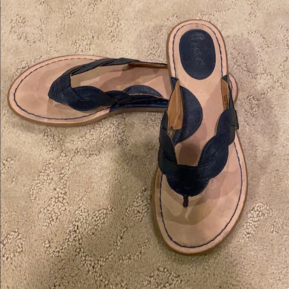 boc navy sandals